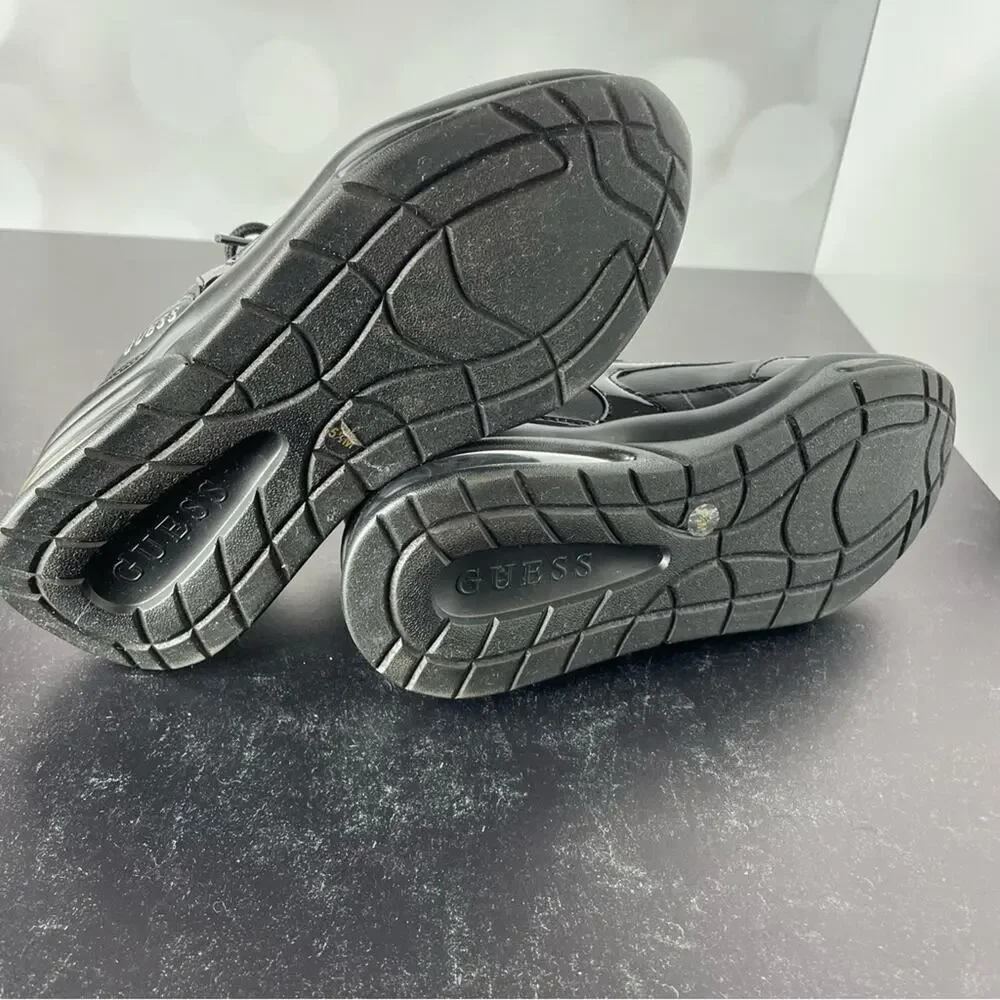 Guess Women's Fever Sneakers Black Sz 5.5